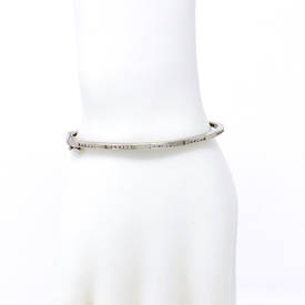 Line to Diamond Studded Bangle (0.25 ct)