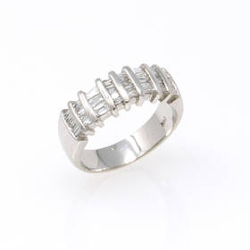 Baguette Diamond Band (0.52 ct)