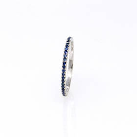 Sapphire Eternity (0.30 ct)