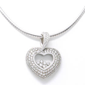 Transparent Heart Pendant (4.75 ct)